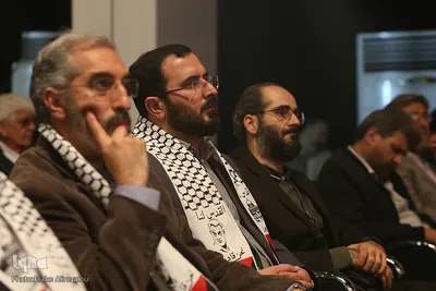 گردهمایی هنرمندان حامی فلسطین