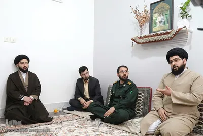 دیدار اعضای کنگره شهدای روحانی با خانواده شهید تقوی