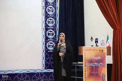 مراسم تجلیل از برگزیدگان دوازدهمین دوره مسابقات مناظره دانشجویی استان مرکزی