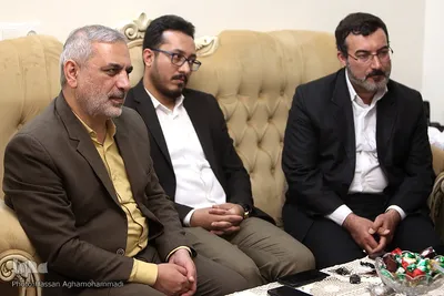 دیدار جمعی از نمایندگان جامعه قرآنی با خانواده شهید مرتضی نخست‌کار