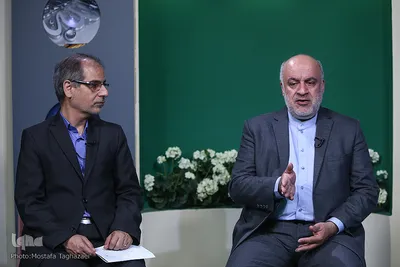 «مجتبی امانی»، کارشناس مسائل مصر و رئیس پیشین دفتر حفاظت از منافع ایران در قاهره و «سید عبدالامیر نبوی»، پژوهشگر و تحلیلگر مسائل مصر و شمال آفریقا