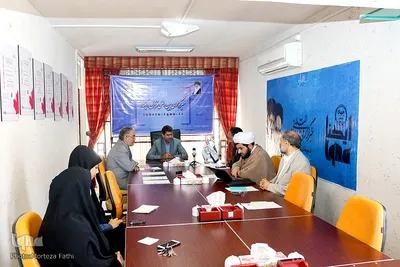 نشست تخصصی «تبیین شخصیت امام خمینی(ره)» در تبریز