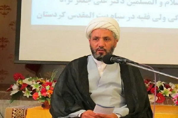 اقدام دشمنان به تحریف، با هدف تخریب عناصر انقلابی انجام می‌شود