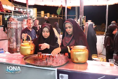 خادمی افتخاری اعضای خانه مطبوعات ملایر در موکب عقیله بنی هاشم