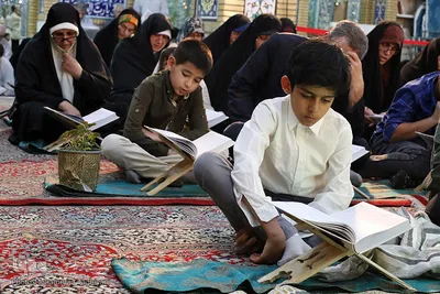 آیین معنوی جزء خوانی قرآن کریم در آستان مقدس امامزاده حسن(ع) کرج