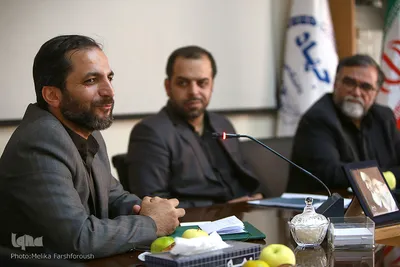 مراسم رونمایی از پوستر بیست و سومین دوره جشنواره کتاب سال دانشجویی