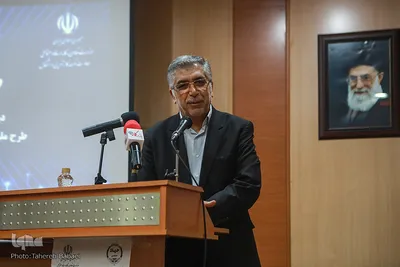  سیدحمیدرضا طیبی، رئیس جهاددانشگاهی در مراسم امضای قرارداد همکاری طرح ملی توسعه مشاغل خانگی