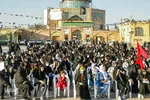 اجتماع پر شور دختران نوجوان در گلزار شهدای قزوین‎‎
