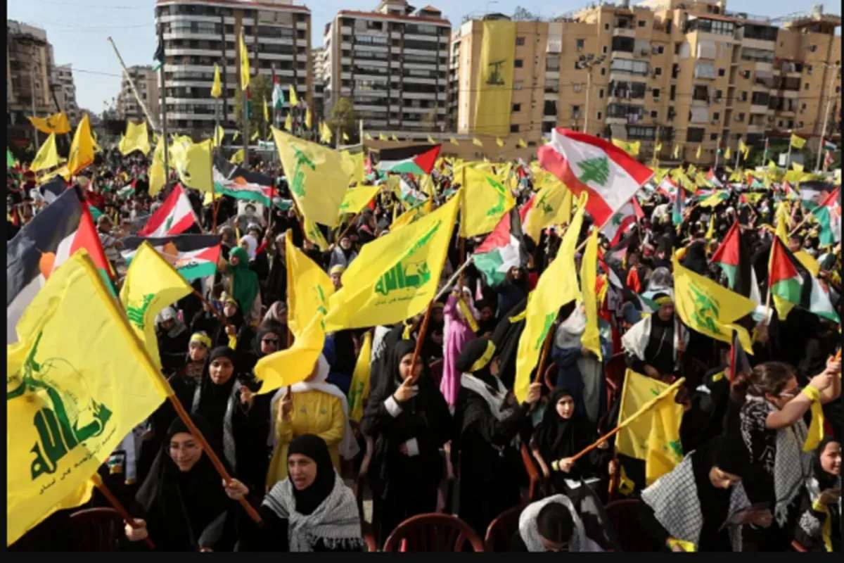 Hezbollah Powerfully Confronting Israel: Iranian Cleric