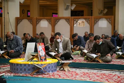 جزء خوانی بیستمین روز ماه مبارک رمضان در حرم شاهچراغ (ع)