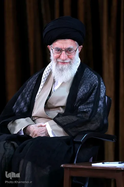 دیدار وزیر امور خارجه، سفیران و مسئولان نمایندگی‌های ایران در خارج از کشور با رهبر انقلاب