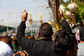 قرائت زیارت اربعین در بین الحرمین