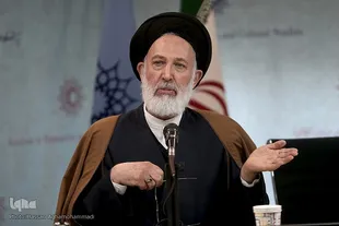 آیا اشک‌های ما پیام عاشورا را پنهان کرده است