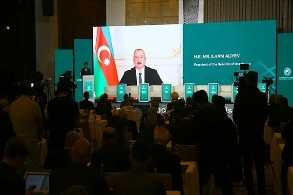 علييف: الإسلاموفوبيا تهديد خطير وعلى الدول الإسلامية محاربتها