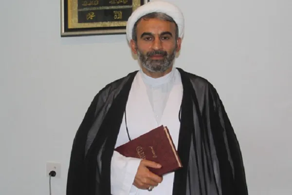 Hacı Əhliman Rüstəmovun istefa xəbəri yayılıb