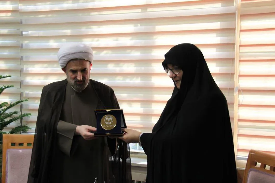 تفاهم‌نامه همکاری بین دانشگاه‌های الزهرا(س) و مذاهب اسلامی امضاء شد
