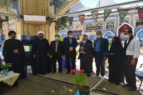 تجلیل از خانواده شهید «صدقی‌ده‌زیاری» در فاز دوم طرح  ملی سه‌شنبه‌های تکریم