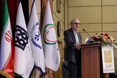 دکتر سیدحسین میرمجلسی، ادیب و استاد پیشکسوت فوق تخصص گوارش درهمایش نکوداشت مقام استاد