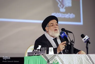 همایش پیروان ولایت و تجمع بزرگ بسیجیان بنیاد شهید