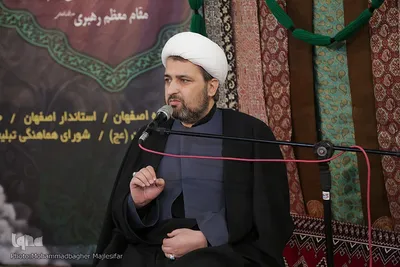 مراسم ارتحال آیت‌الله عبدالنبی نمازی در اصفهان