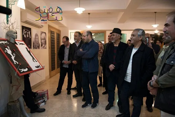 تئاتر از منظر عکس، پوستر، طراحی صحنه و لباس