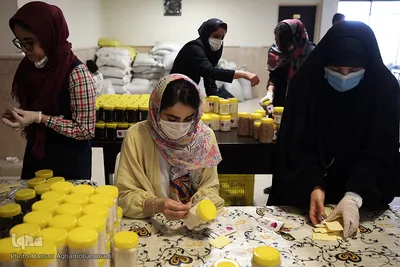 پویش کریمانه خیرین و اعضای داوطلب طرح هم نمک با هدف توزیع ۵۰۰بسته حمایتی اقلام ضروری غذایی میان خانواده های بی سرپرست و محروم تحت پوشش این موسسه در استان تهران