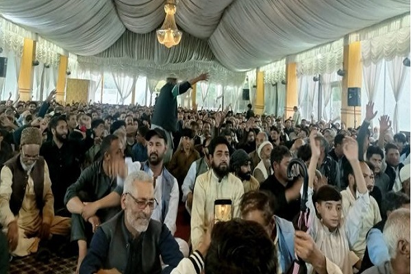 Pakistani Religious Leaders Emphasize following School of Imam Hussein