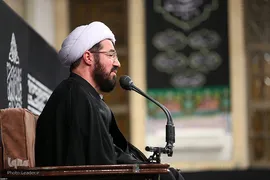 مراسم عزاداری شب تاسوعای حسینی در حسینه امام‌خمینی(ره)