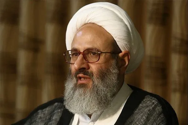 مشکلات امت اسلام بخاطر انحراف از خط غدیر است/ بیعت مردم با علی(ع)