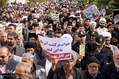 راهپیمایی مردم سمنان در حمایت از اقتدار و امنیت کشور