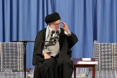 دیدار مداحان اهل‌بیت علیهم‌السلام با رهبر انقلاب