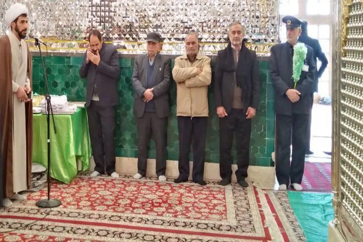 ضریح امام‌زاده سلطان محمد عابد(ع) کاخک غبارروبی شد