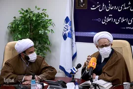  حجت الاسلام والمسلمین یوسفعلی شکری، نماینده ولی فقیه در بنیاد شهید و امور ایثارگران و حجت الاسلام و المسلمین لطفیان، دبیر شورای برنامه ریزی مدارس علوم دینی اهل سنت