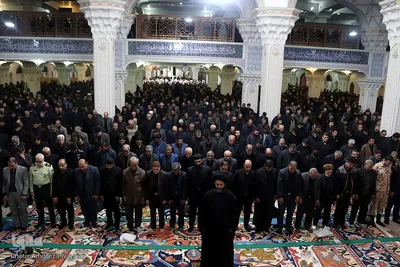 ⁨دل باختگان حسین(ع) در میعادگاه نماز ظهر عاشورا⁩