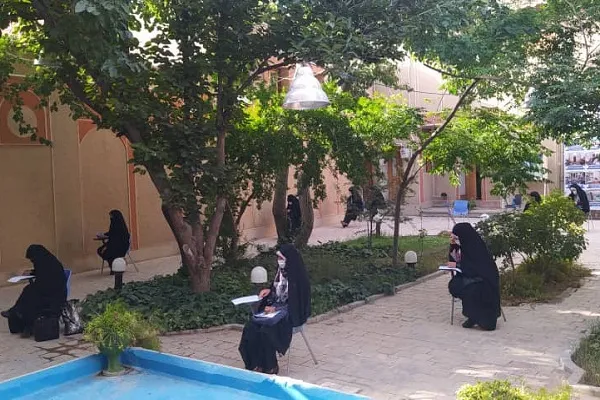 شروع آزمون‌های دوره تربیت مربی حفظ قرآن در اصفهان