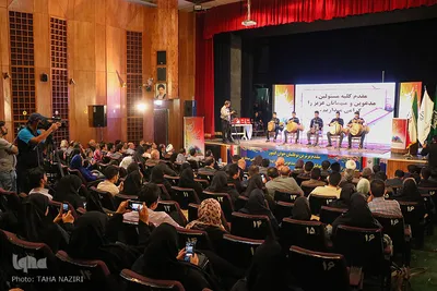 نخستین دوره جایزه کتاب سال جوانان در اراک