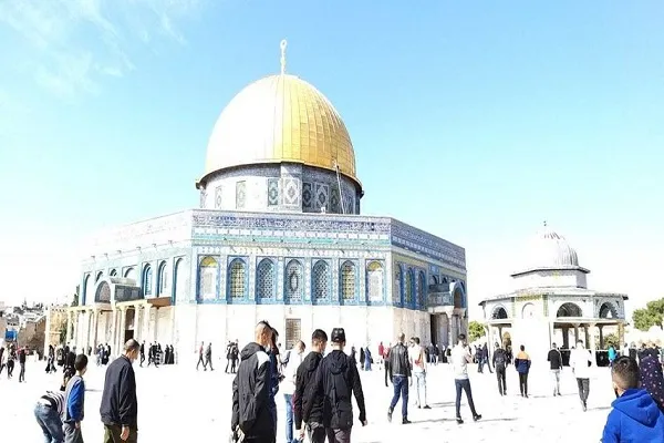 مشارکت هزاران فلسطینی در نماز جمعه مسجدالاقصی