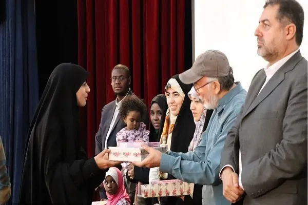 همایش بانوی مهر با حضور افراد تازه مسلمان شده در فریدونکنار