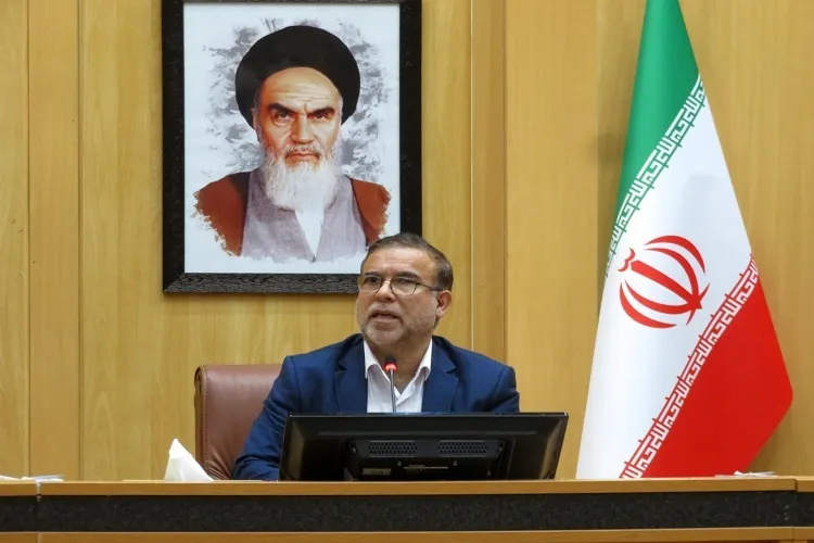 فرزندان شهید و ایثارگر حافظان انقلاب هستند