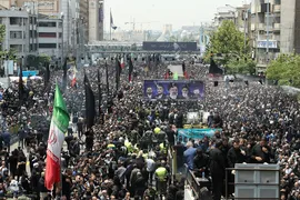 تشییع پیکر رئیس جمهور شهید در تهران (۲)