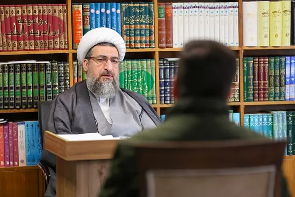 دیدار اقشار مختلف مردم با امام جمعه تبریز