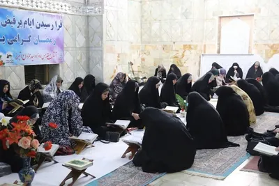 ترتیل‌خوانی قرآن در آستان امام زاده سید حمزه(ع) تبریز