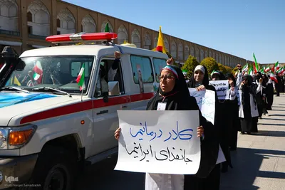 هم‌آوایی بانوان نصف‌ جهان در دفاع از وطن