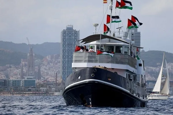 Une attaque de drone israélien vise le plus grand navire de la flottille « Samoud » au port de Tunis