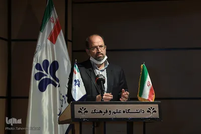 محمدرضا ملامحمد، مدیرعامل شرکت پویش‌پرداز مرسا  در نشست توسعه اقتصاد صنایع خلاق فرهنگی