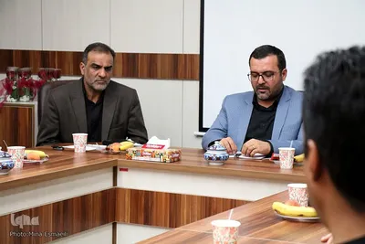 مراسم تجلیل از خبرنگاران ایکنا و ایسنای استان مرکزی
