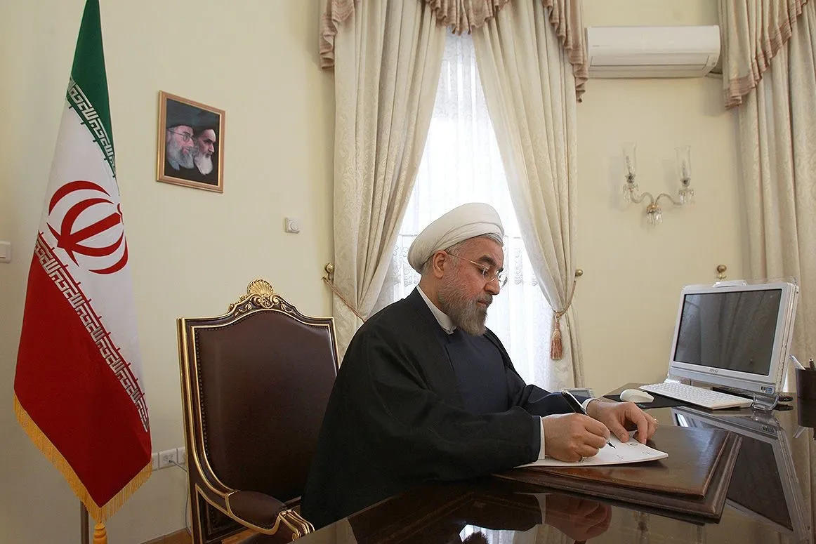 وزیر صنعت برکنار شد / انتصاب حسین مدرس خیابانی به سرپرستی وزارتخانه