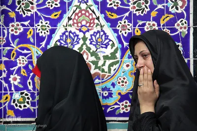 تعويض پرچم گنبد امامزاده علي بن جعفر(ع)