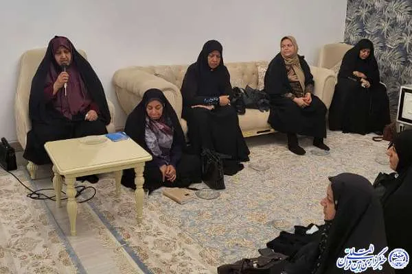 تشکیل ۴۰ «پویش خانگی قرآن» رضوی در نداجا بوشهر + عکس