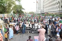 کراچی میں فلسطینیوں کی حمایت میں مظاہرہ